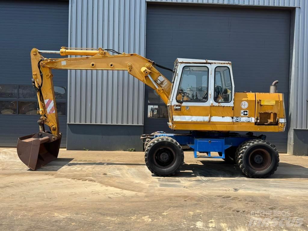 Liebherr A900C Ekskavatori uz riteņiem