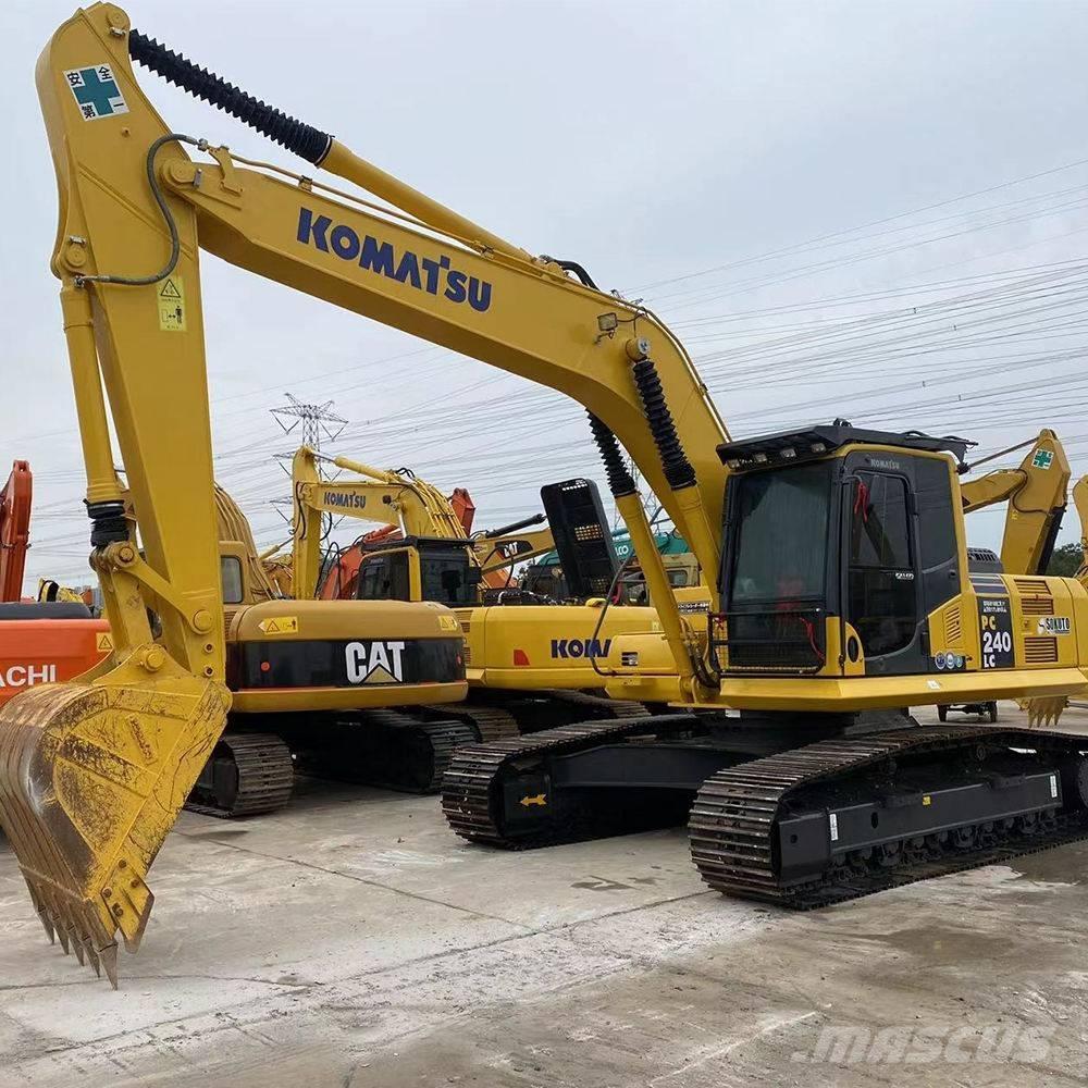 Komatsu PC 240 Kāpurķēžu ekskavatori