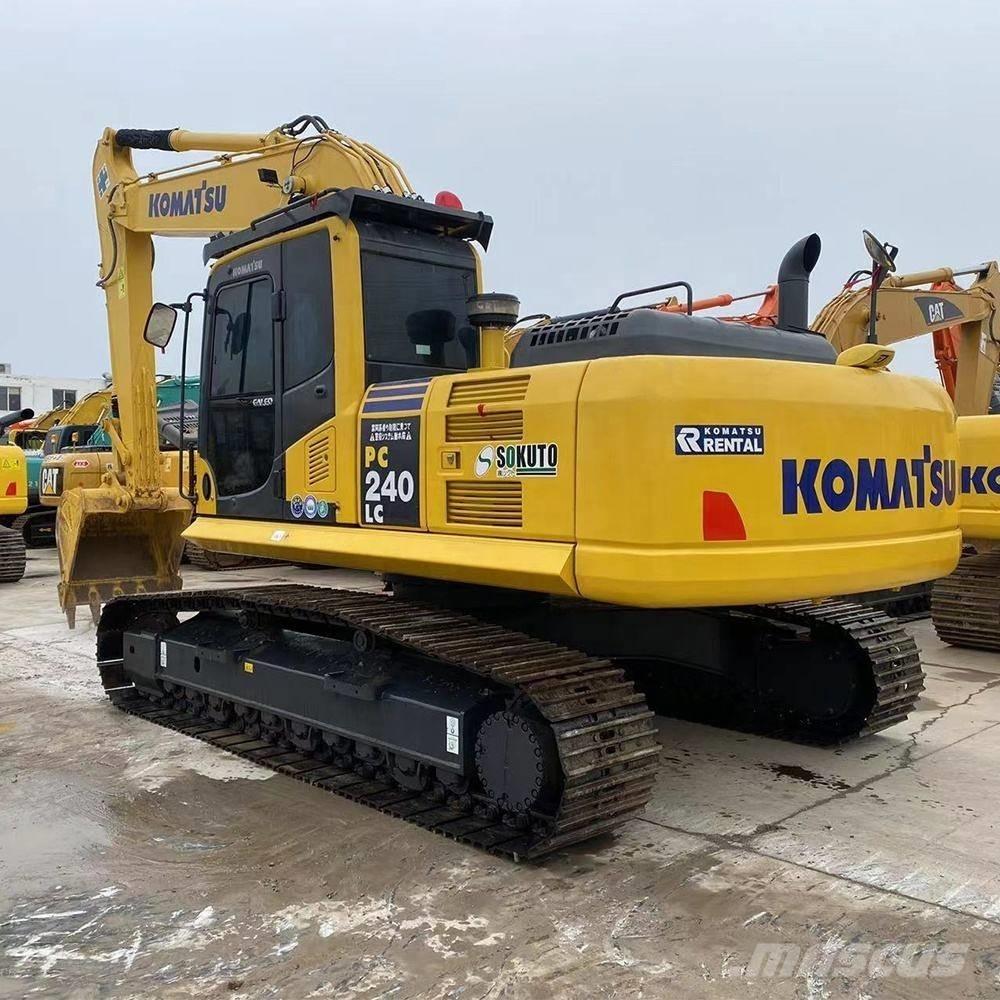Komatsu PC 240 Kāpurķēžu ekskavatori