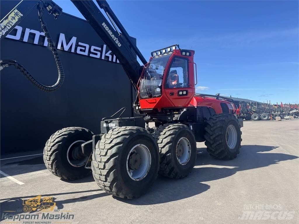 Komatsu 951 Harvesteri