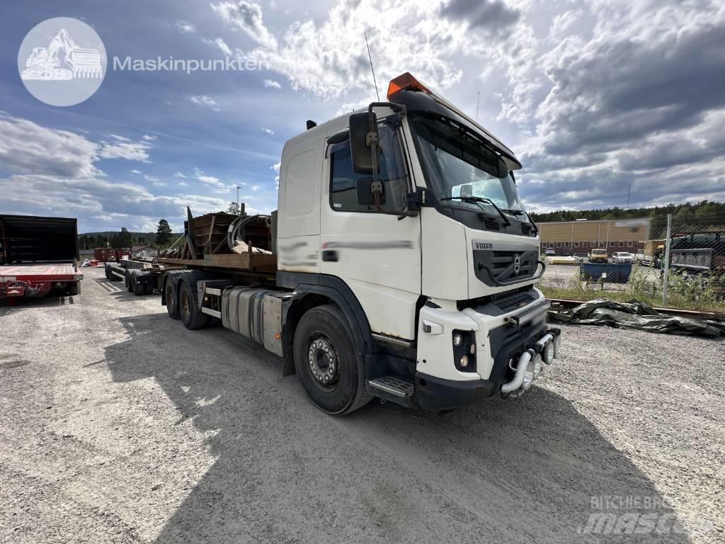Volvo FMX 460 Treileri ar āķi