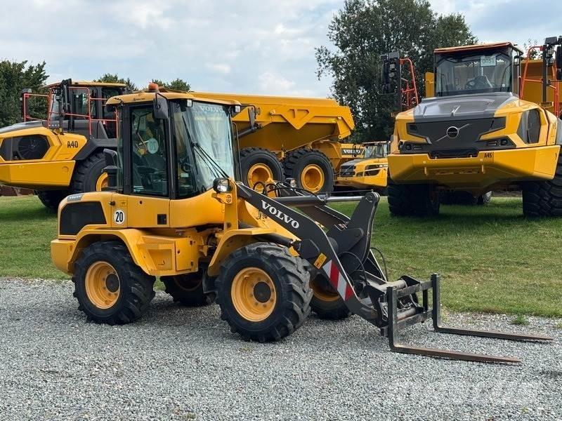 Volvo L 35 G Iekrāvēji uz riteņiem