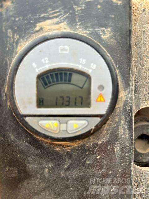 Thwaites 6T Mini pašizgāzēji