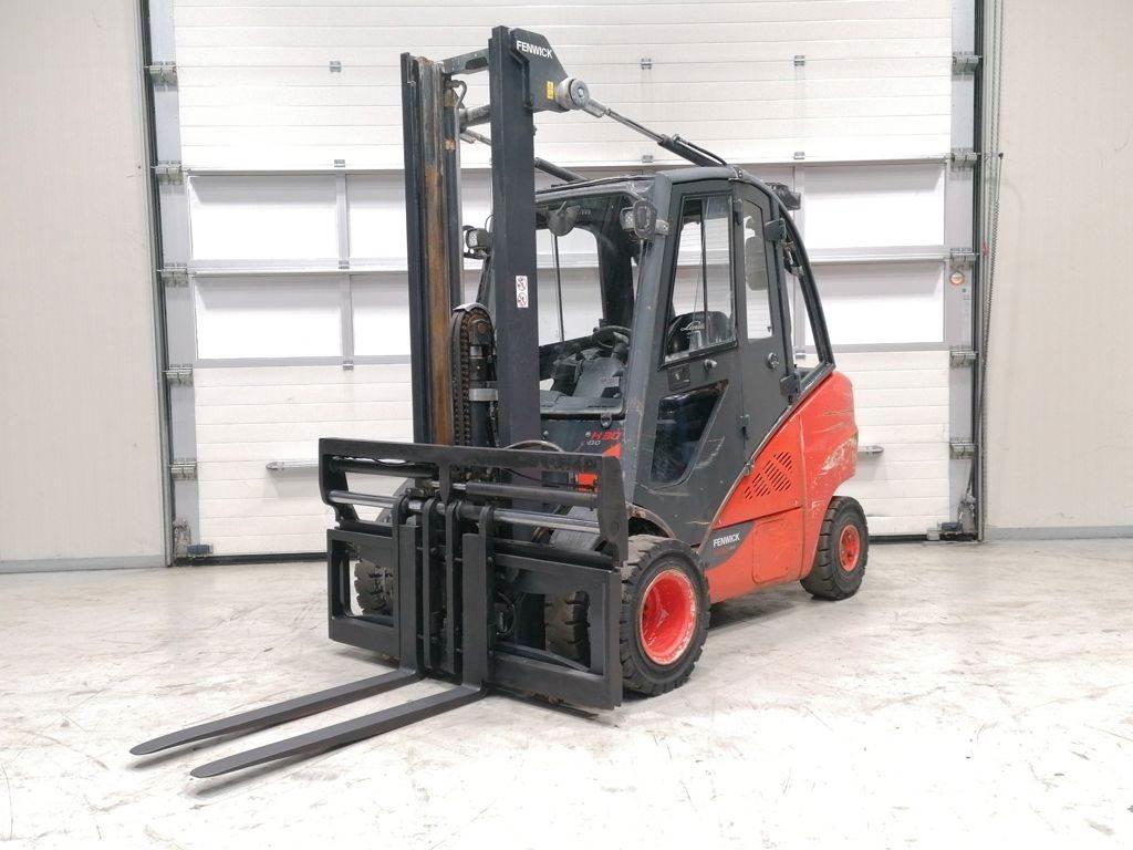 Linde H30D-02 Tehnika ar dīzeļa dzinēju