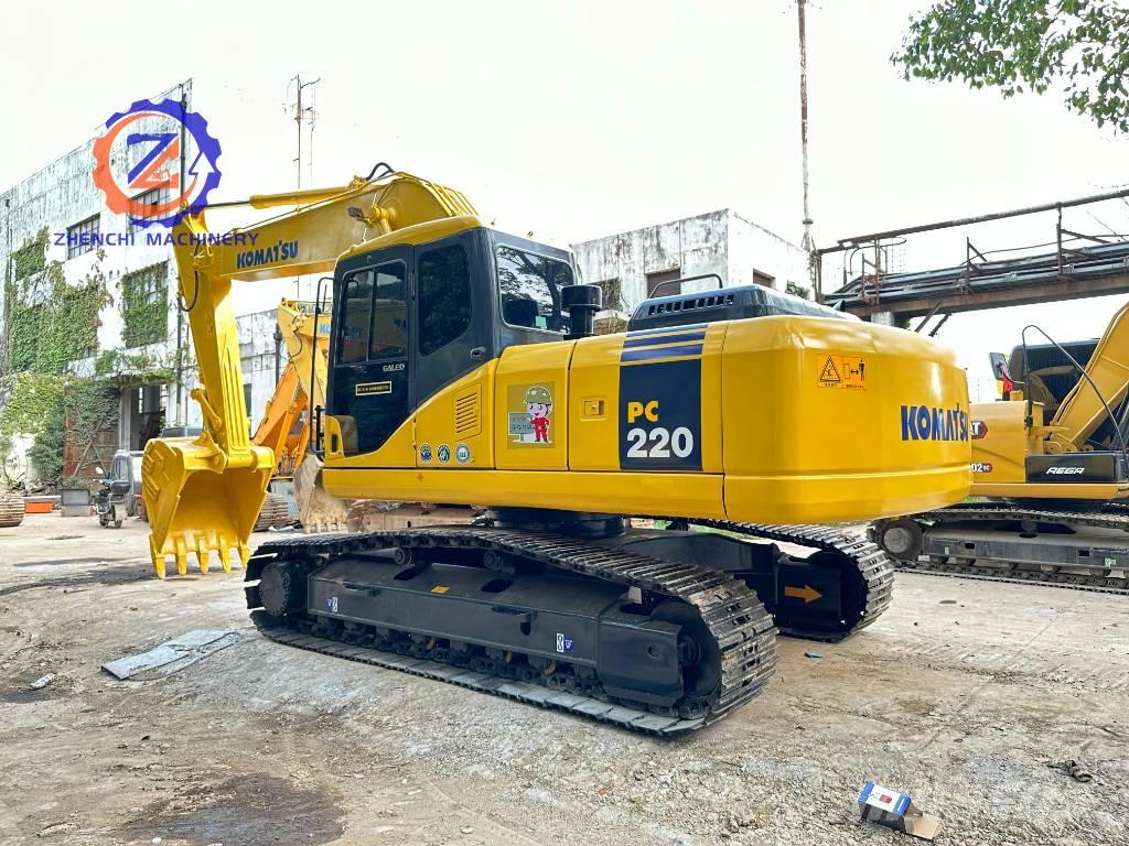 Komatsu PC 220-7 Kāpurķēžu ekskavatori