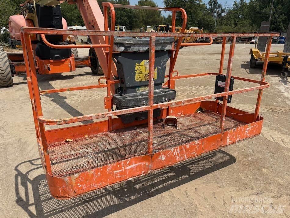 JLG 1250 AJP Strēles pacēlāji