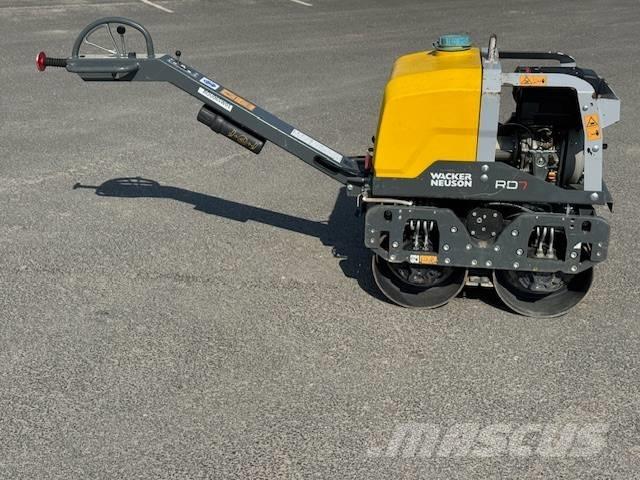 Wacker Neuson RD 7 Divvalču grunts veltņi