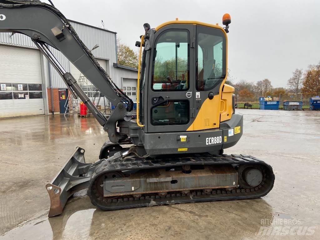 Volvo ECR 88 D / Eslöv Vidēja lieluma ekskavatori 7 t - 12 t