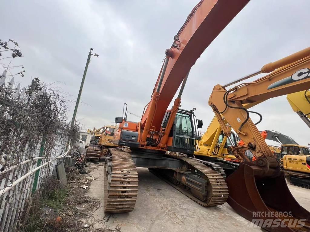 Doosan DX 500 LCA Kāpurķēžu ekskavatori