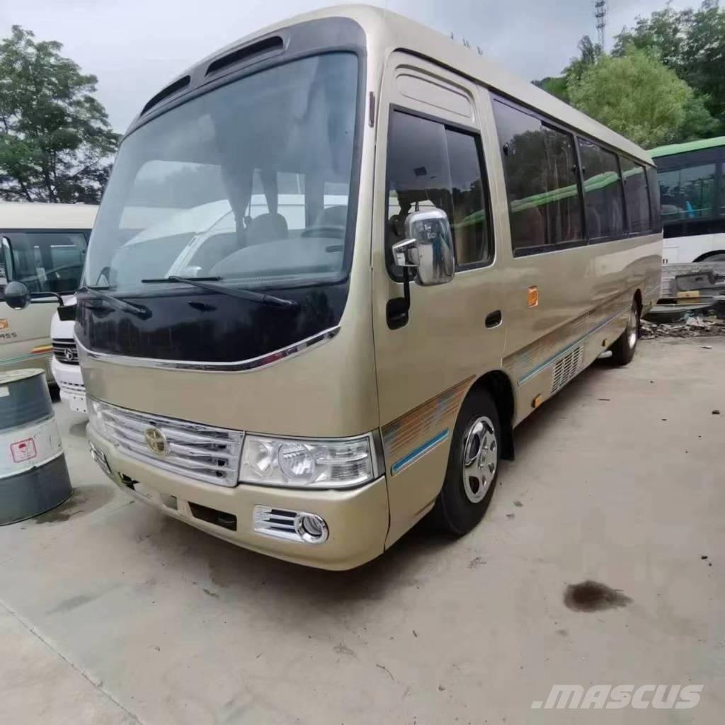 Toyota Coaster Bus Mikroautobusi