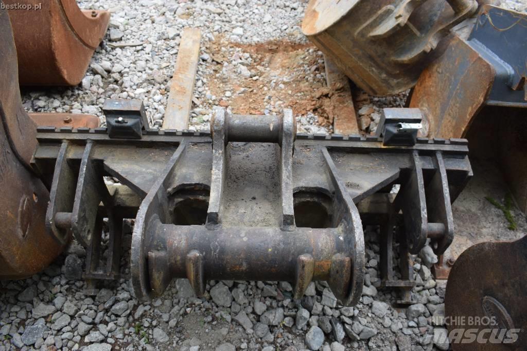 Komatsu PW118MR-11 Ekskavatori uz riteņiem