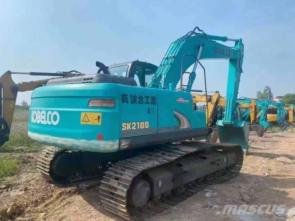 Kobelco SK 210 D Kāpurķēžu ekskavatori