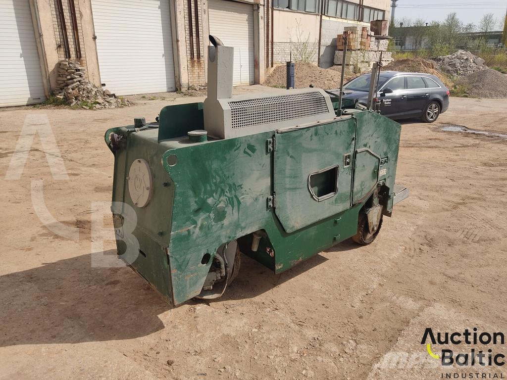 Wirtgen W350 Asfalta dzesēšanas iekārtas