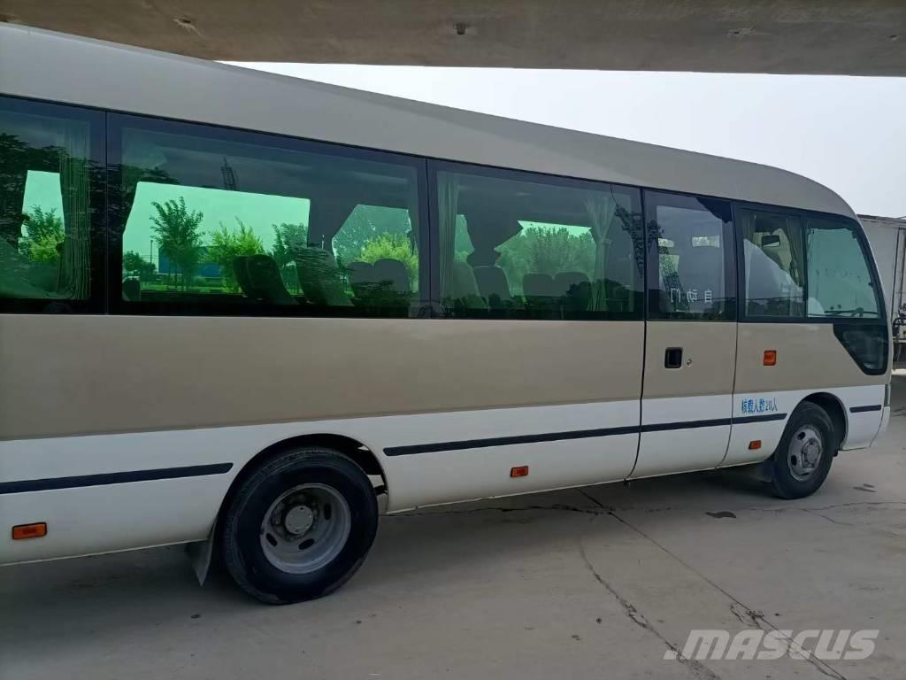Toyota Coaster Bus Mikroautobusi