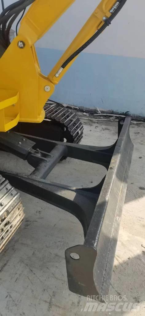 Komatsu PC 56 Kāpurķēžu ekskavatori
