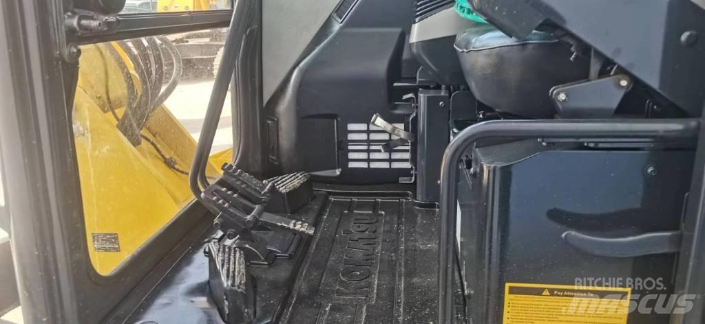 Komatsu PC 56 Kāpurķēžu ekskavatori