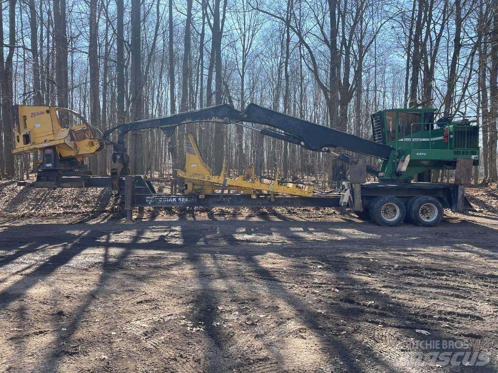 John Deere 437 D Baļķu iekrāvēji