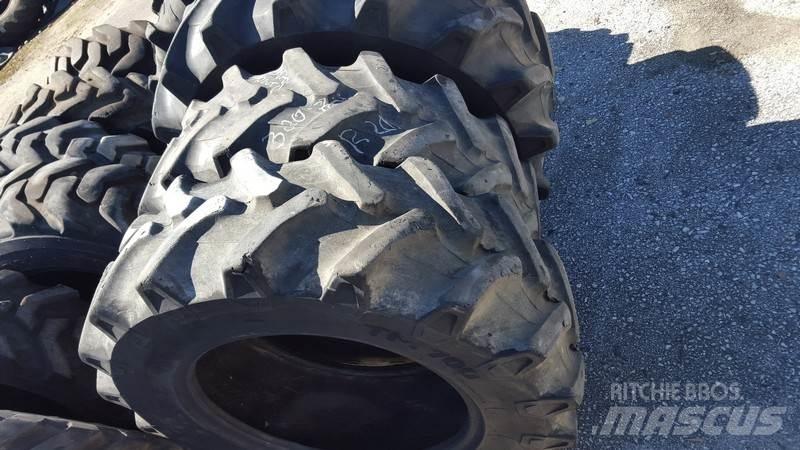  Pneus 300/70R20 Riepas, riteņi un diski