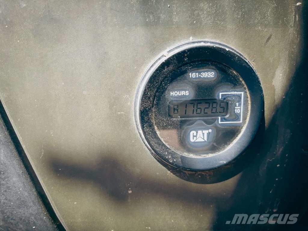 CAT 345 C L Kāpurķēžu ekskavatori