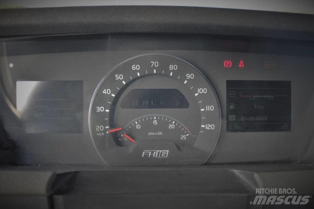 Volvo FH16 600  8x4*4 Šasija ar kabīni
