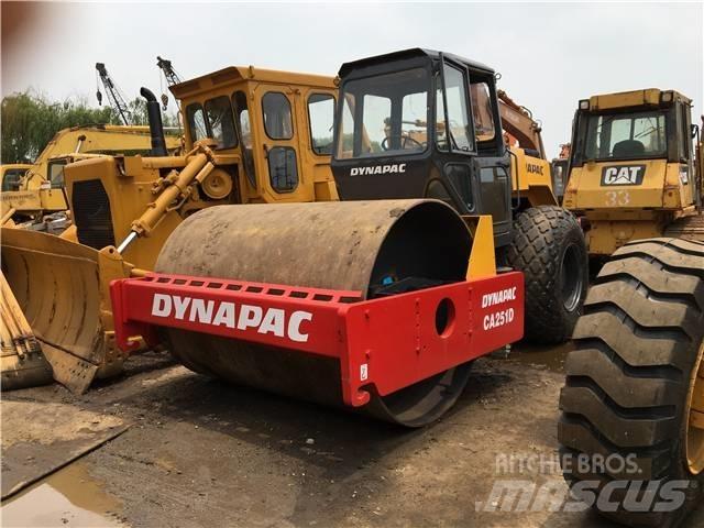 Dynapac CA251D Vienvalča grunts veltņi