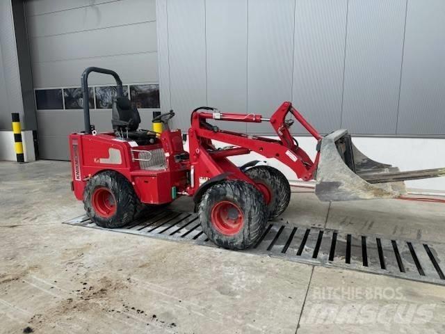 Knikmops KM250 Mini iekrāvēji