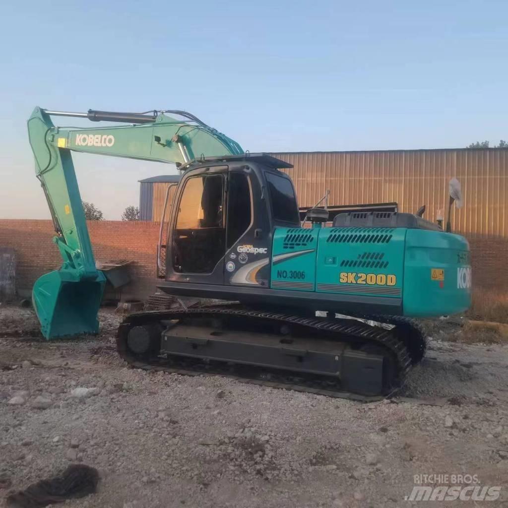 Kobelco 200 Kāpurķēžu ekskavatori