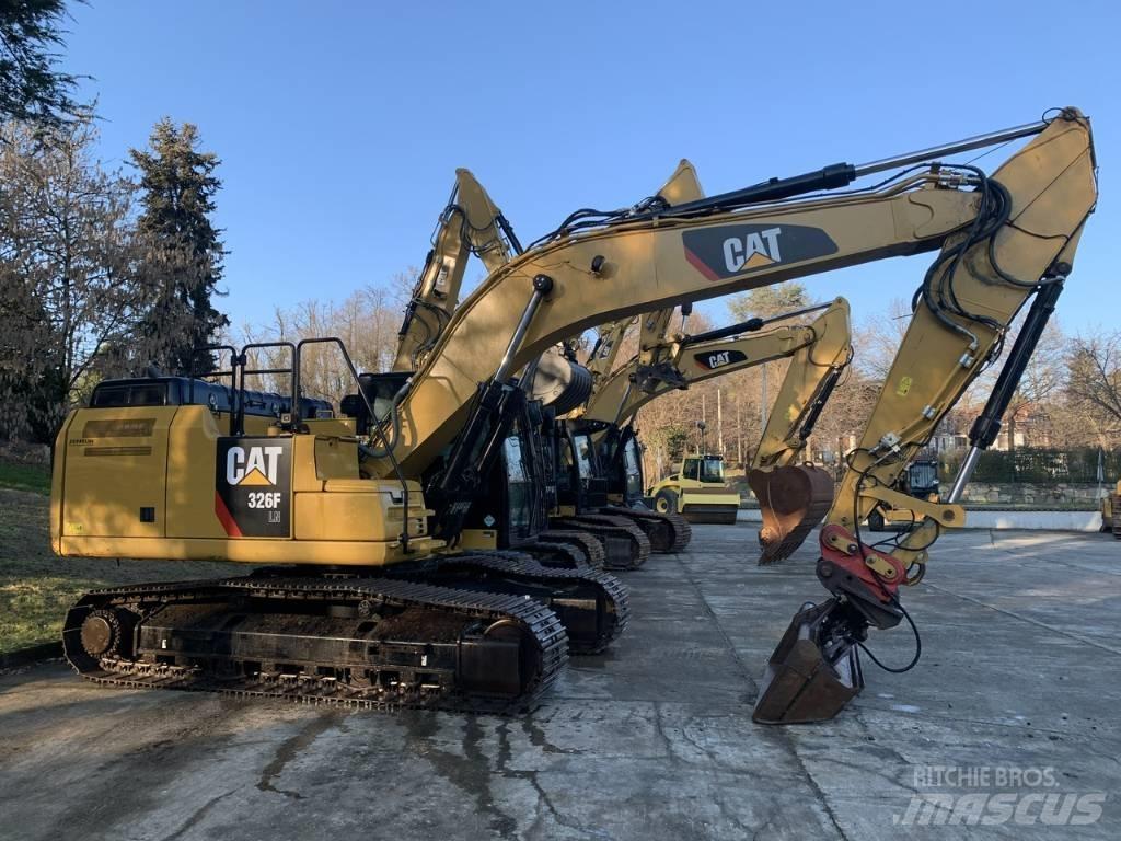 CAT 326 FL N Kāpurķēžu ekskavatori