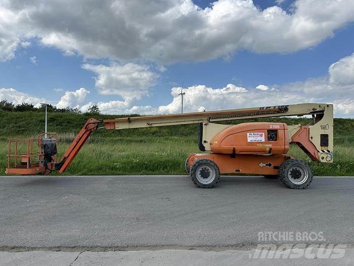 JLG 800AJ Strēles pacēlāji