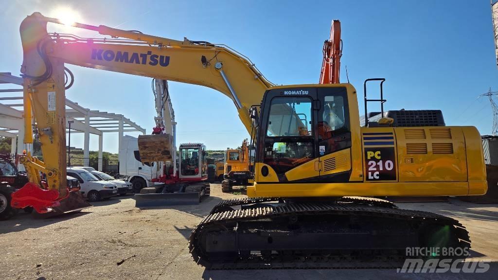 Komatsu PC 210 Kāpurķēžu ekskavatori