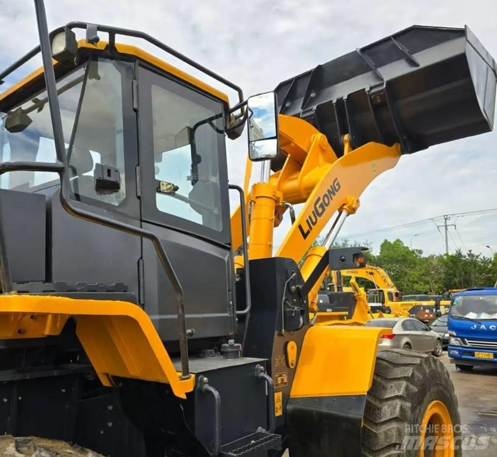 LiuGong 862 H Iekrāvēji uz riteņiem