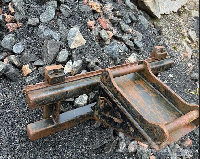 CAT 308 E 2 CR Kāpurķēžu ekskavatori