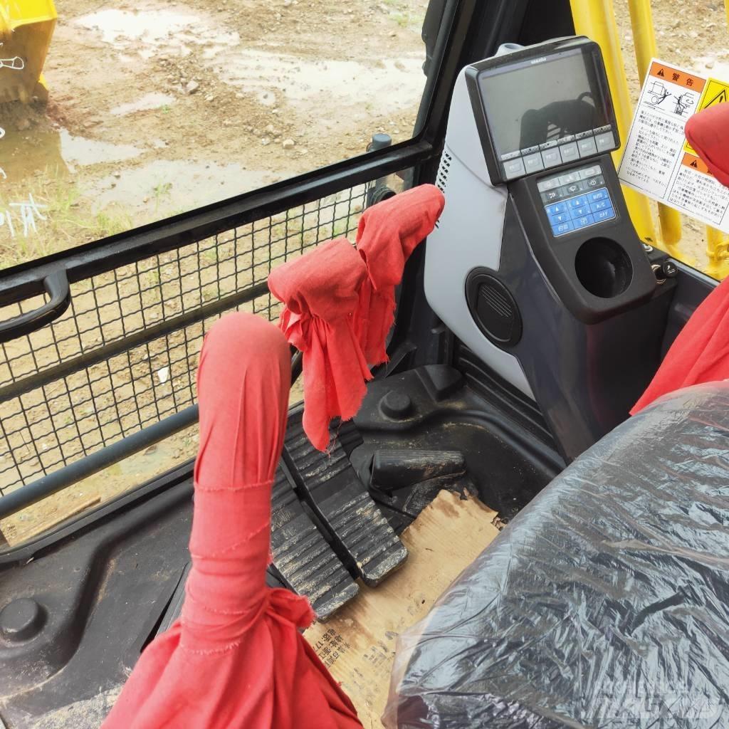 Komatsu PC200-8 Kāpurķēžu ekskavatori