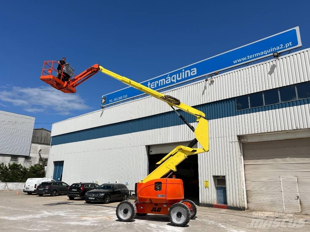 JLG 600 AJ Strēles pacēlāji