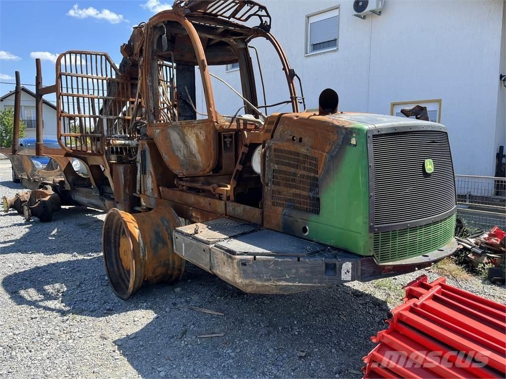 John Deere 1110E Forvarderi