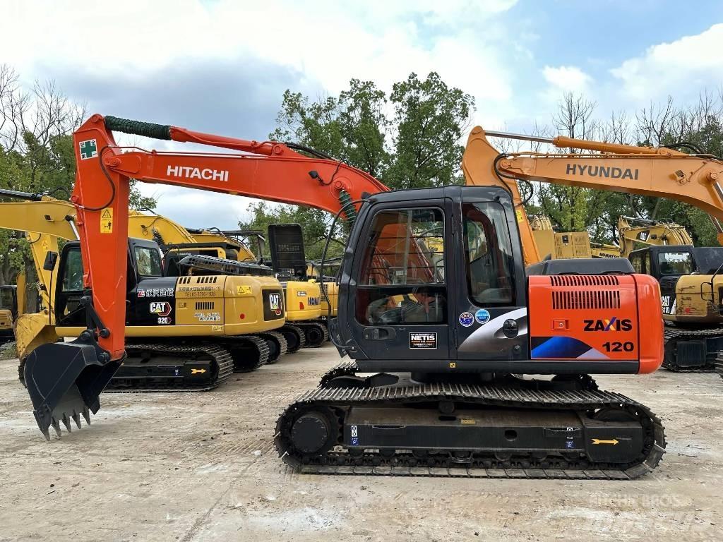 Hitachi ZX120 Kāpurķēžu ekskavatori