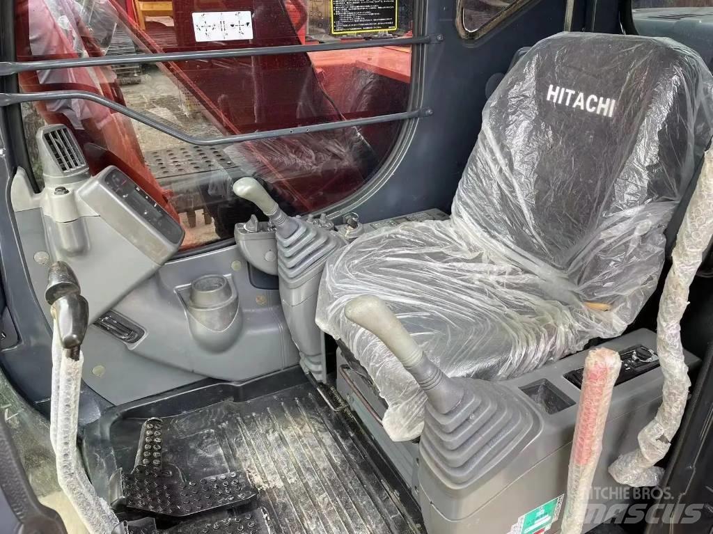 Hitachi ZX120 Kāpurķēžu ekskavatori