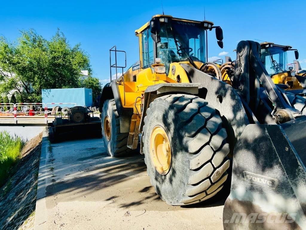 Volvo L 220 H Iekrāvēji uz riteņiem