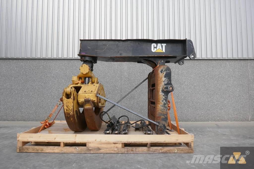 CAT 525D Grapple Transports- Citi