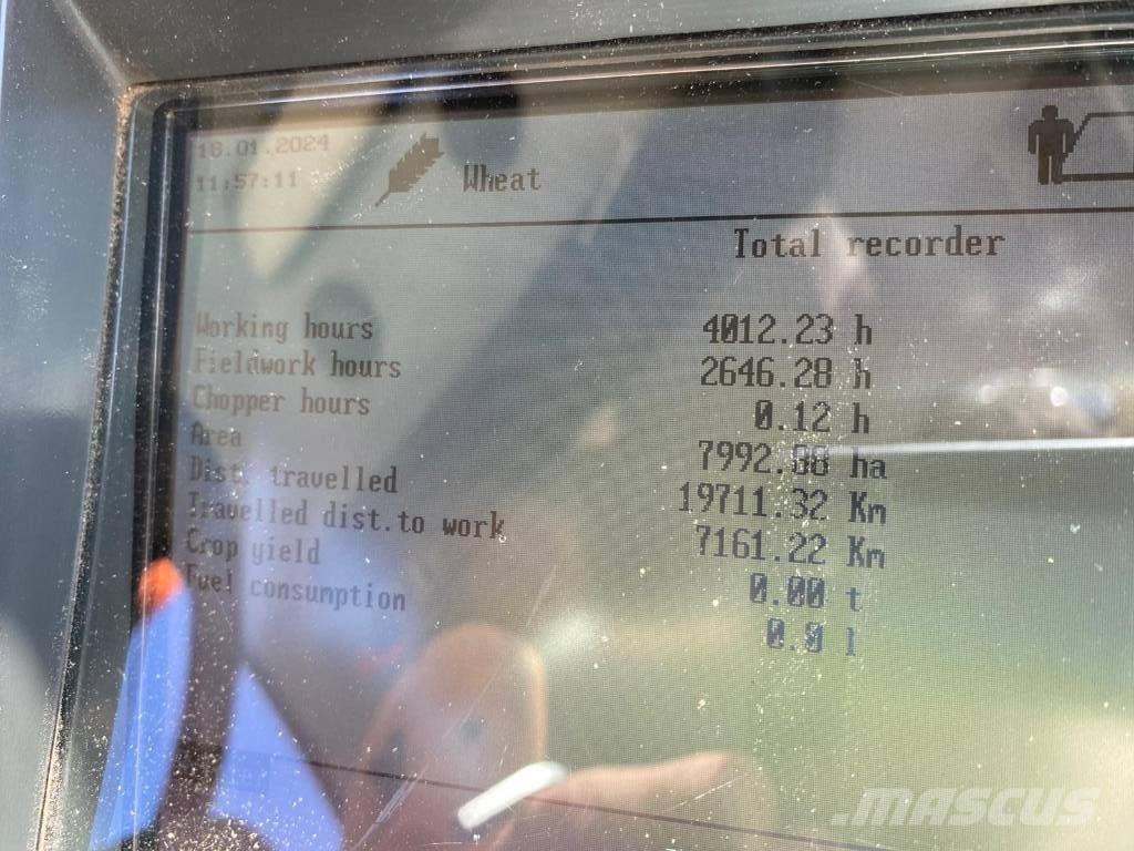CLAAS Lexion 480 Ražas novākšanas kombaini