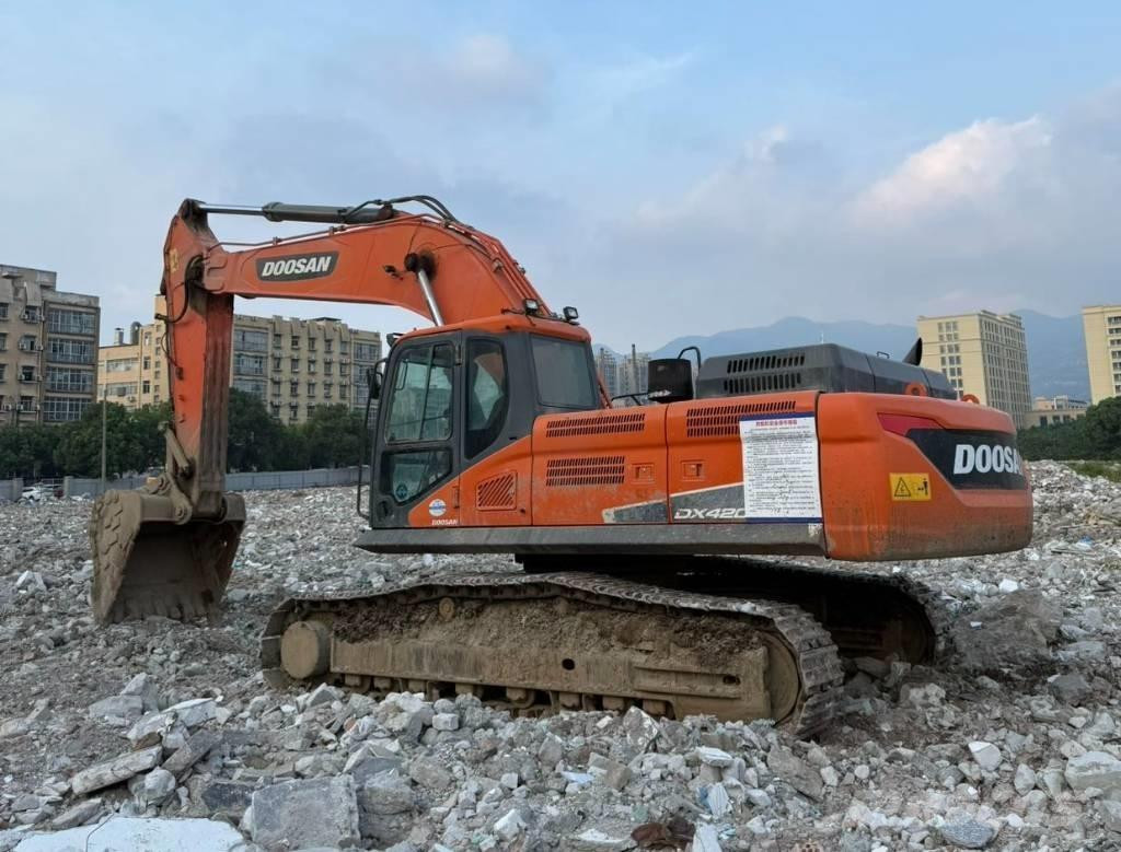 Doosan DX380LC-9C Kāpurķēžu ekskavatori