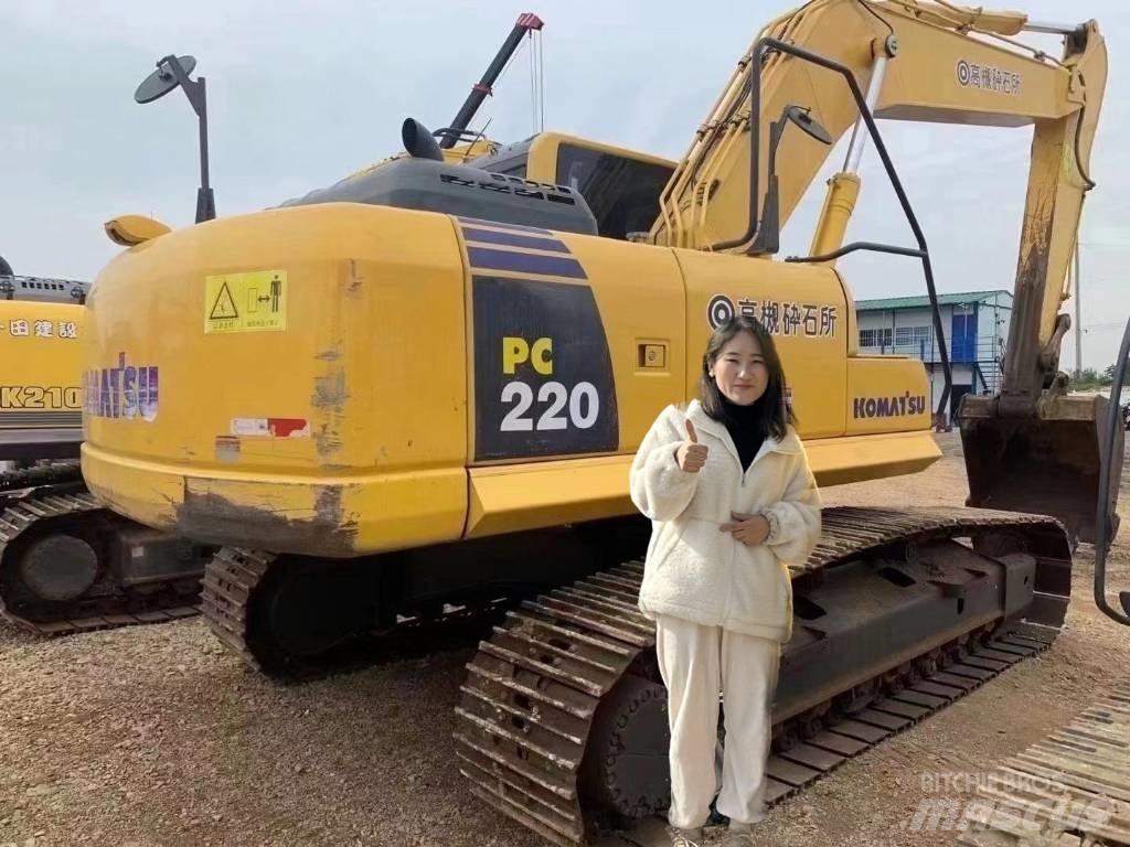 Komatsu PC 220-8 Kāpurķēžu ekskavatori