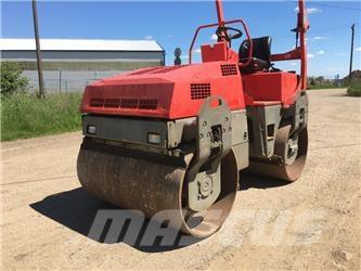 Bomag BW 138 AD Divvalču grunts veltņi