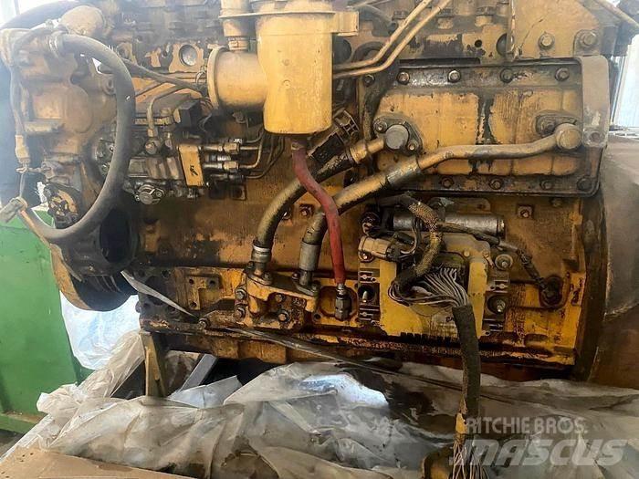CAT 3056E Dzinēji