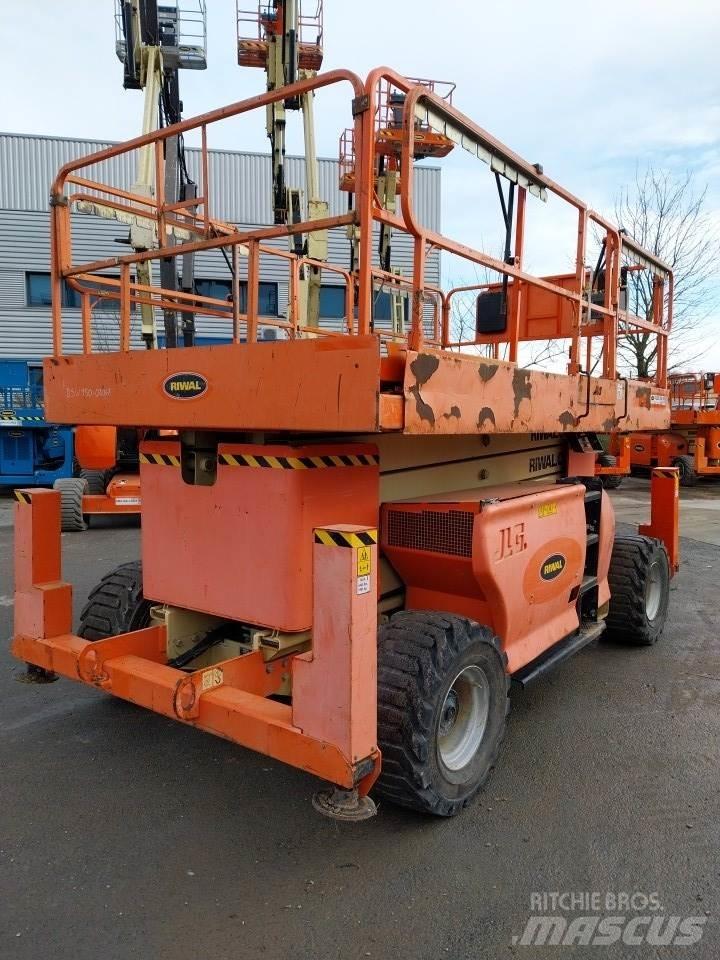 JLG 4394RT Šķerveida pacēlāji