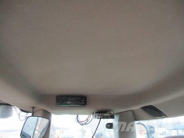 CASE 921 E  721 821 Iekrāvēji uz riteņiem