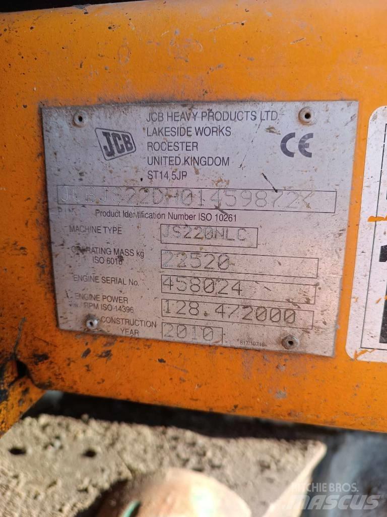 JCB JS 220 N LC Kāpurķēžu ekskavatori