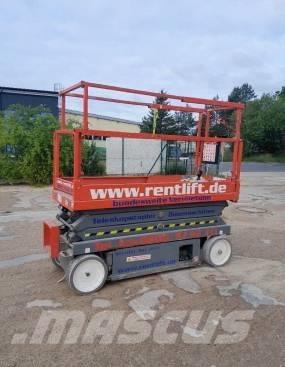 SkyJack SJ III 3220 Šķerveida pacēlāji