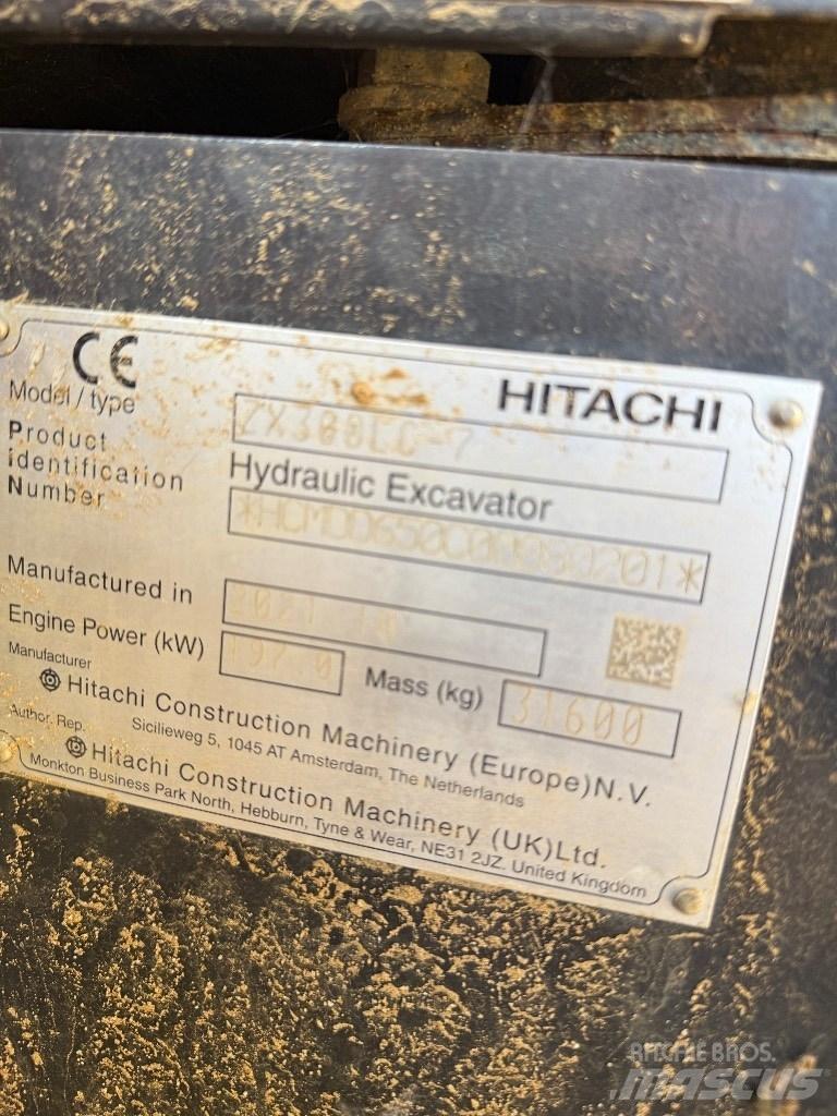 Hitachi ZX 300 LC-7 Kāpurķēžu ekskavatori