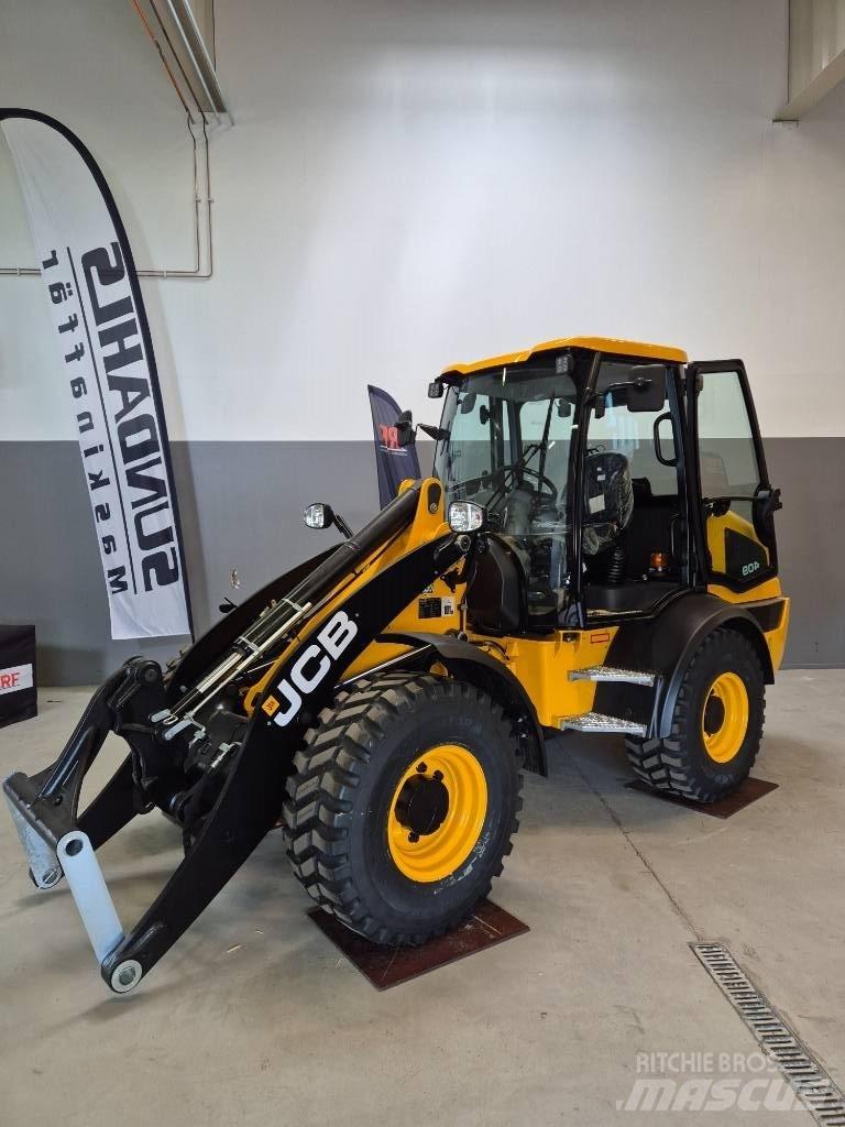 JCB 409 Iekrāvēji uz riteņiem